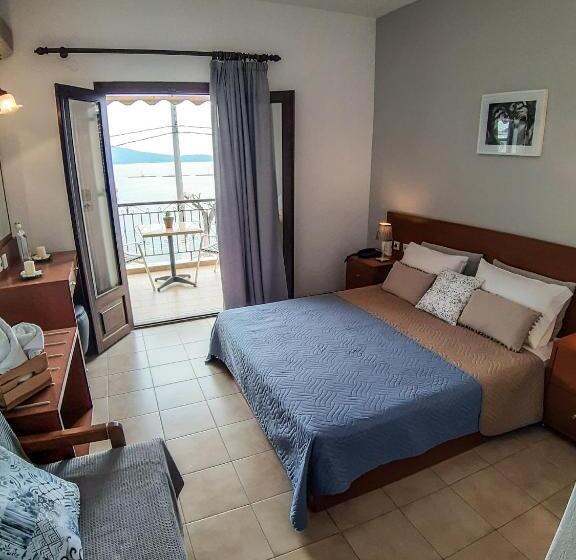 Номер Стандарт Вид на Море, Gyalos Beach Front