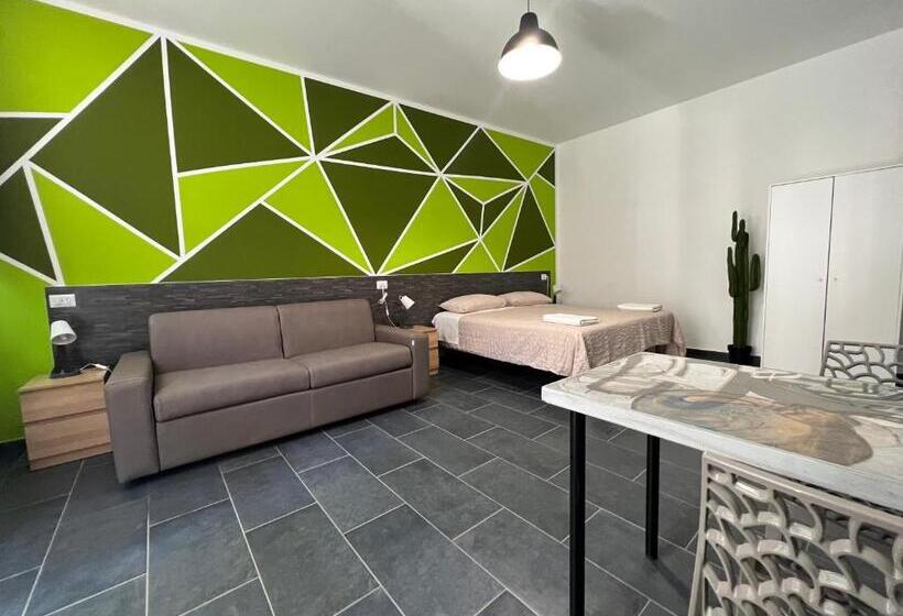 חדר סטנדרט לארבעה, Hostel Turin Metro Young