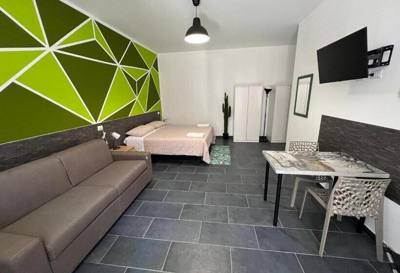 غرفة قياسية رباعية, Hostel Turin Metro Young
