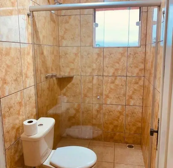 Standard-huone, Agata