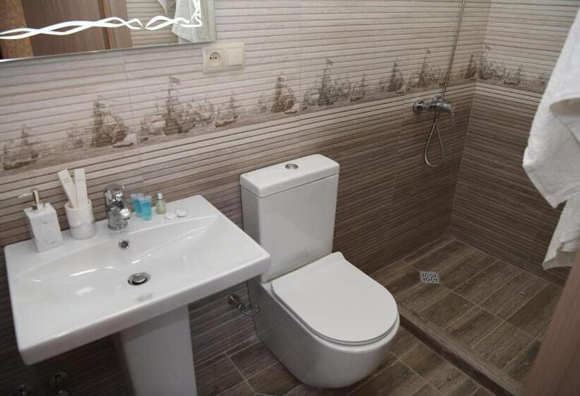 اتاق استاندارد, Late