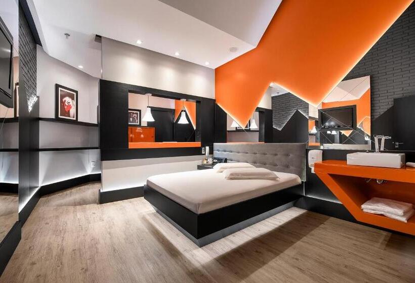 דירת חדר סופריור, Monn Cherry Motel