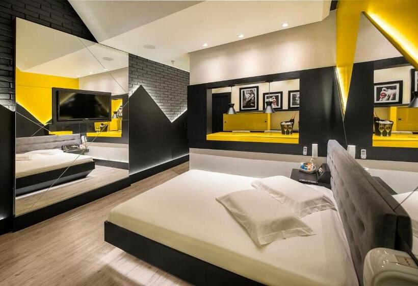 דירת חדר סופריור, Monn Cherry Motel