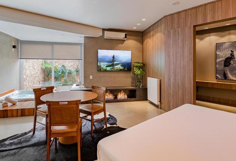 מיטת קינג בסוויטה, Monn Cherry Motel