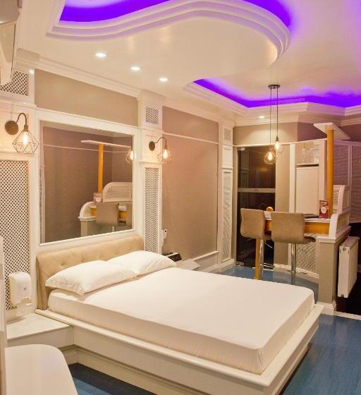 סוויטה דלוקס, Monn Cherry Motel