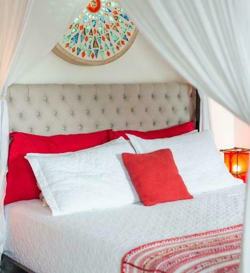 سوئیت با وان آب گرم, Pousada Olhos Verdes