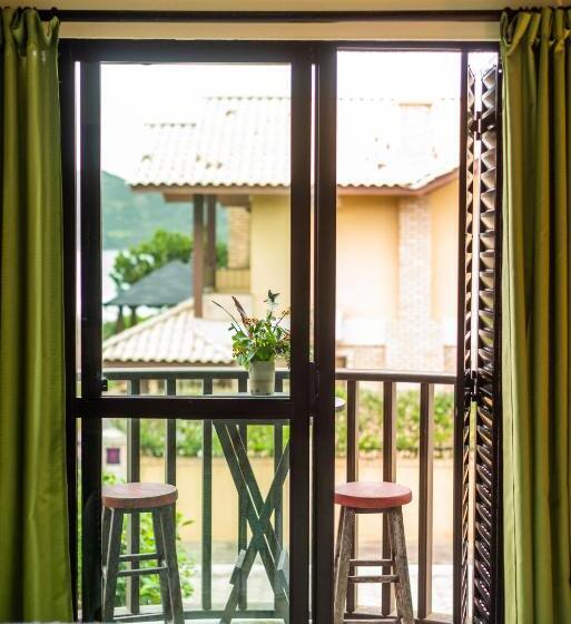 سوییت سوپریور با چشمانداز دریا, Pousada Olhos Verdes