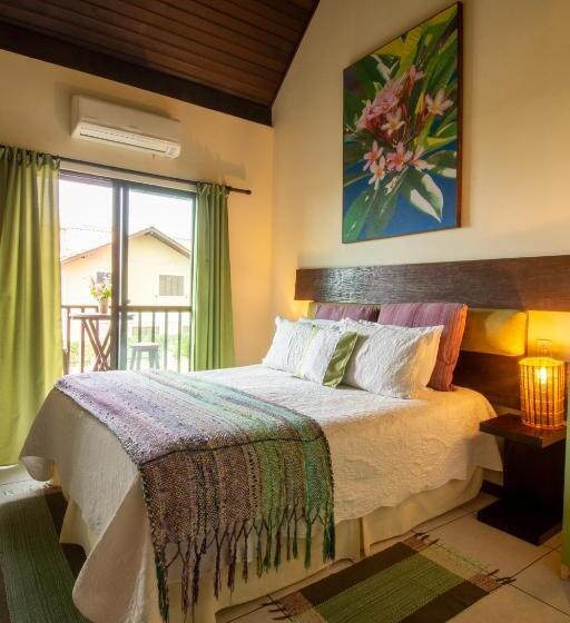 سوییت سوپریور با چشمانداز دریا, Pousada Olhos Verdes