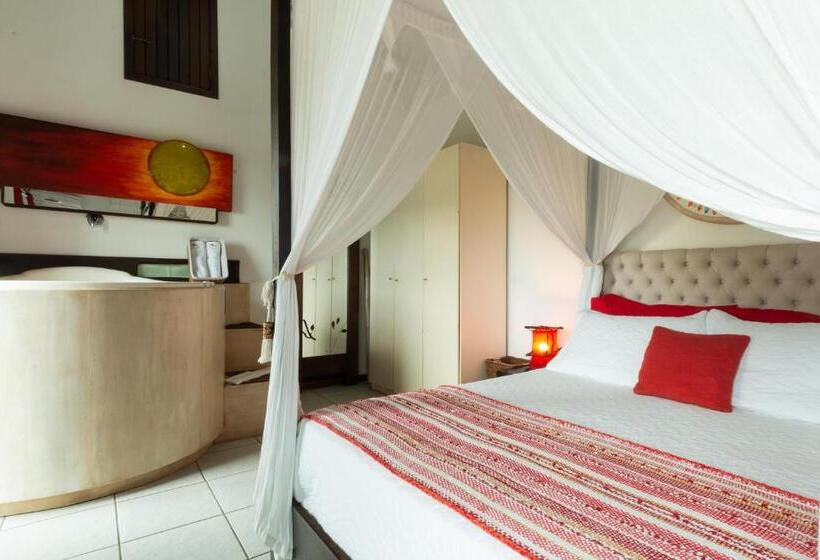 سوئیت با وان آب گرم, Pousada Olhos Verdes