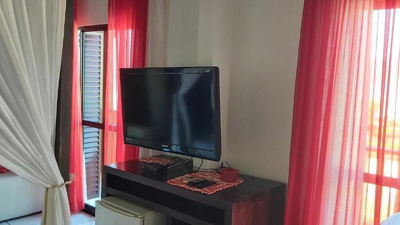 سوئیت با وان آب گرم, Pousada Olhos Verdes