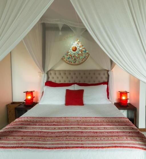 سوئیت با وان آب گرم, Pousada Olhos Verdes