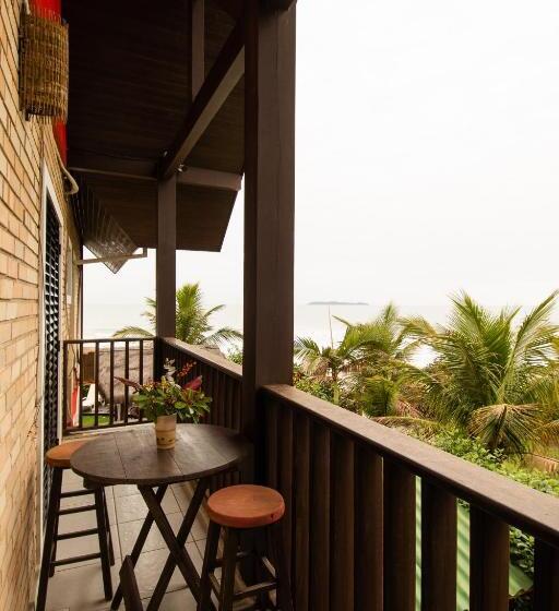 سوئیت با وان آب گرم, Pousada Olhos Verdes