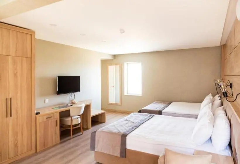 اتاق استاندارد با بالکن, Riva Hill Resort Lankaran