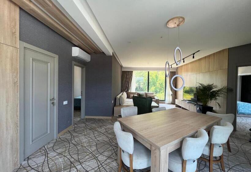 اتاق سوپریور خانوادگی, Riva Hill Resort Lankaran