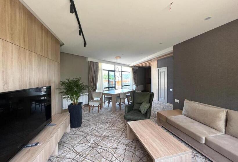 اتاق سوپریور خانوادگی, Riva Hill Resort Lankaran