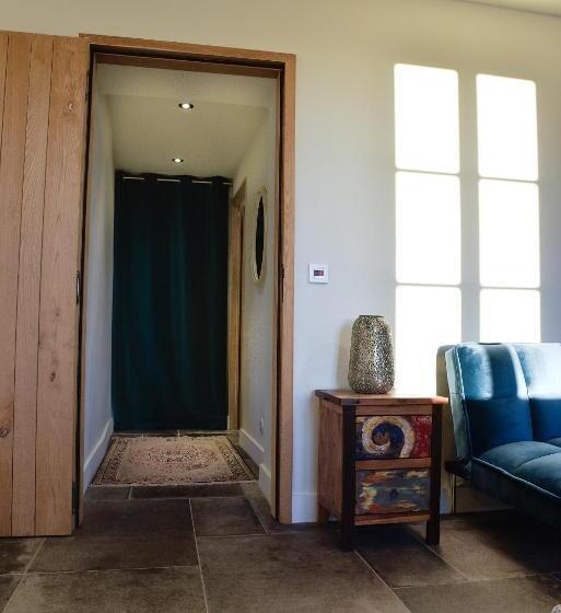 جناح سرير كينج, Château Les Gardis