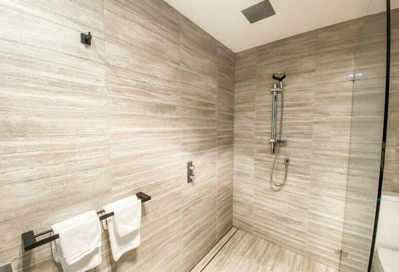 חדר דלוקס עם מיטת קינג, Blue Jacket Motel