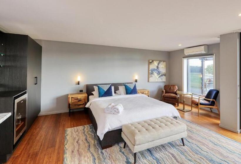 חדר דלוקס עם מיטת קינג, Blue Jacket Motel