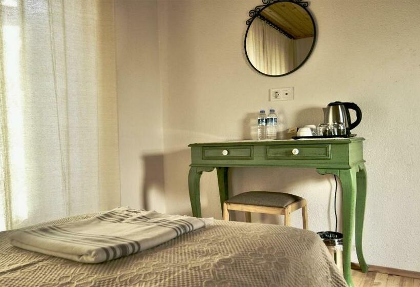 اتاق استاندارد, Dedehan Retreat Otel