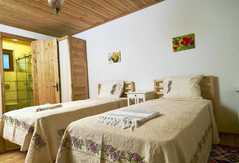 اتاق استاندارد, Dedehan Retreat Otel