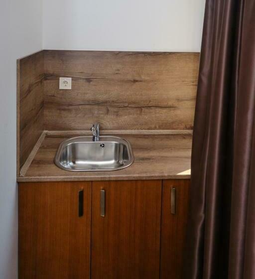 高级大房间, Splendid