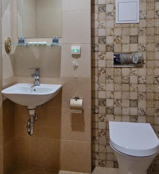 家庭套房, Splendid