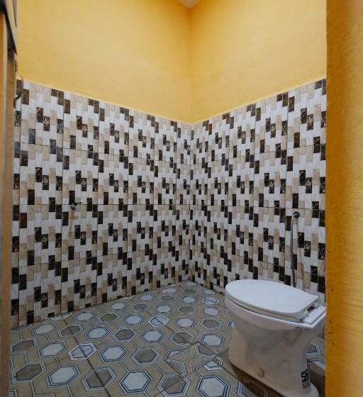 スタンダードルーム, Wisma Seruni Palopo