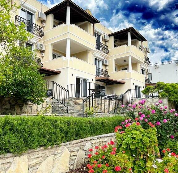 اتاق خانوادگی با چشم‌انداز دریا, Farrys Boutique Hotel & Beach Club   Yalıkavak