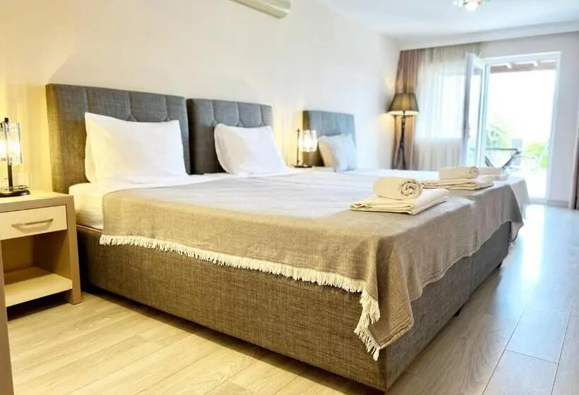 Deluxe-huone Merinäkymä, Farrys Boutique Hotel & Beach Club   Yalıkavak