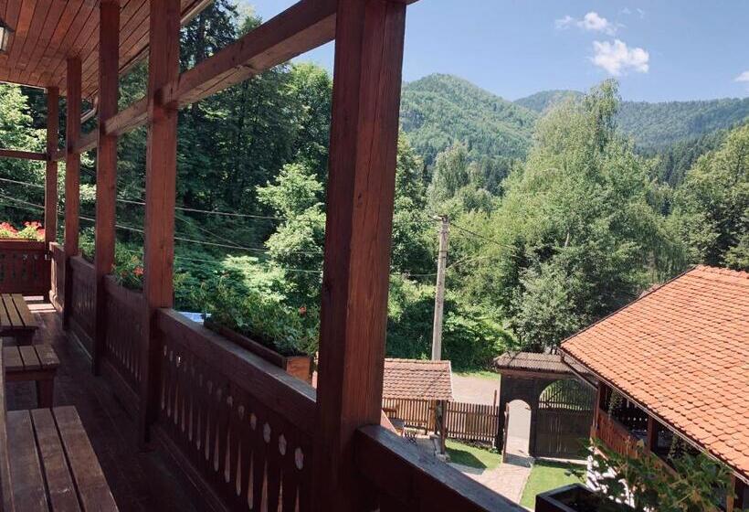 חדר סטנדרט עם מרפסת, Székely Fogadó   Hanul Secuiesc