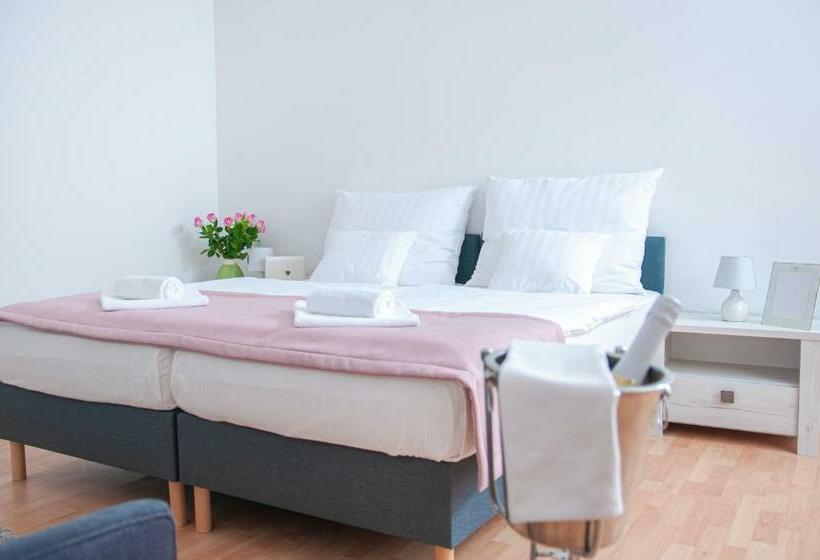 스탠다드 룸, Harangtorony Szálló