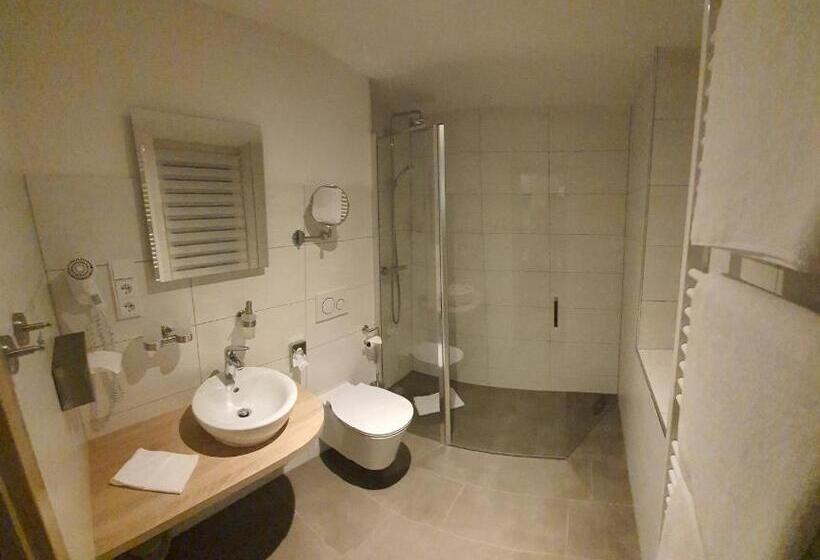 豪华房间, Bike & Hike