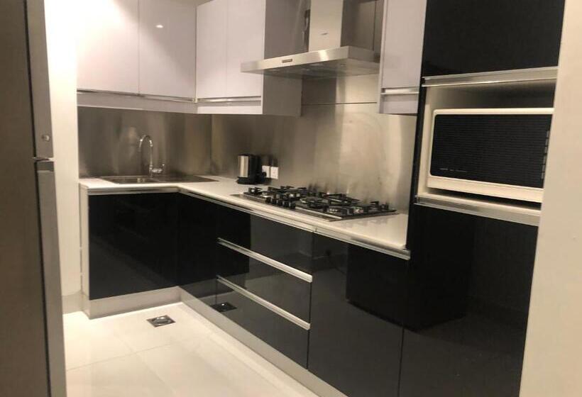 Habitació Deluxe Llit King, Royal Guest House Lahore Cantt