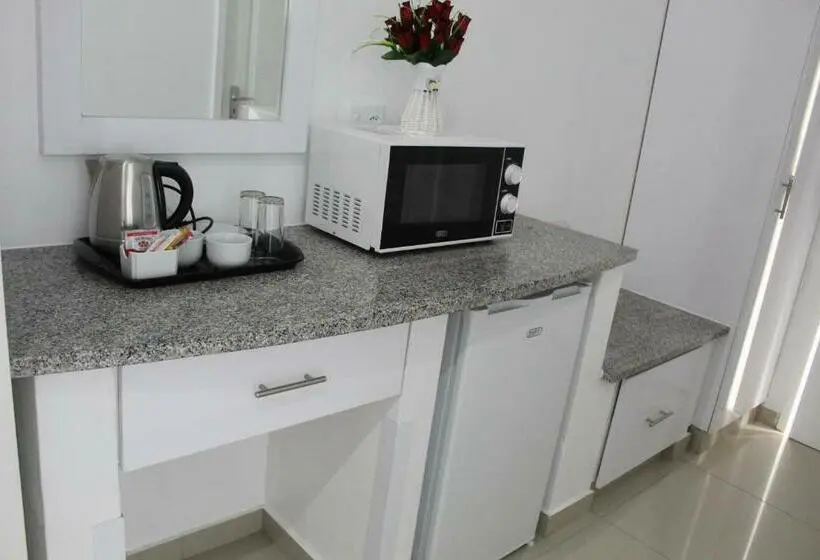سوییت خانوادگی, Royal Ushaka Hotel Morningside
