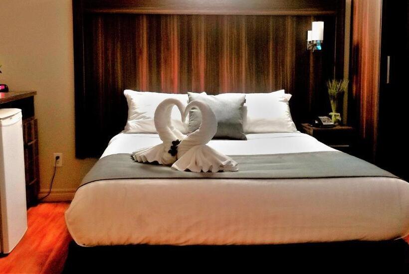 סוויטה עם ג'קוזי, Et Motel Le Chateauguay