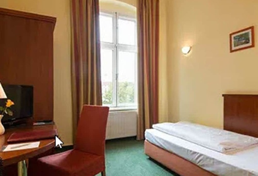 エコノミーシングルルーム, Am Luisenplatz