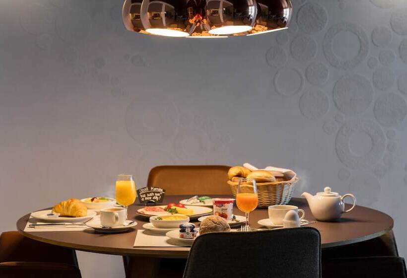 سوییت جونیور, Ema House Hotel Suites