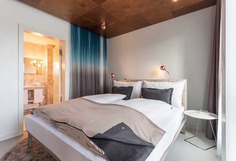 سوییت جونیور, Ema House Hotel Suites