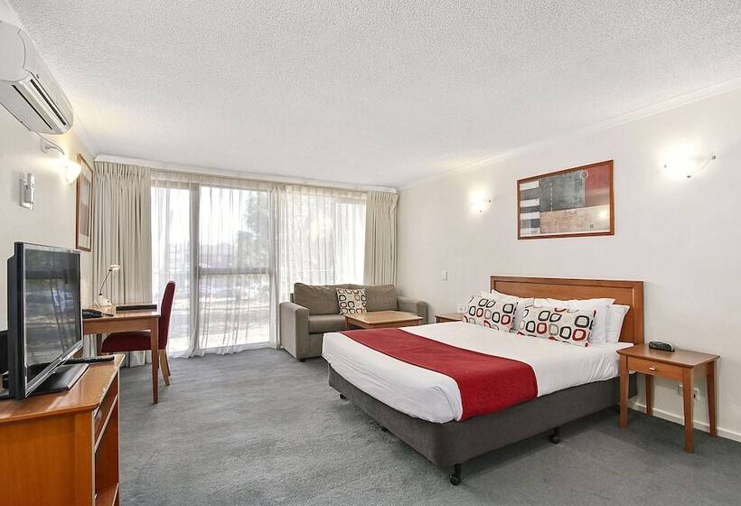 Студия Стандарт, Knox International Hotel And Apartments