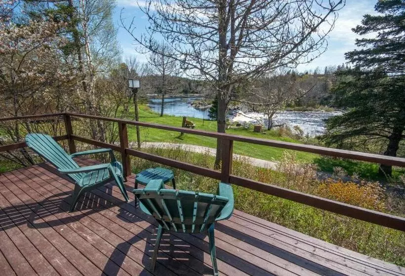 Mökki 1 Makuuhuone, Liscombe Lodge Resort And Conference Centre