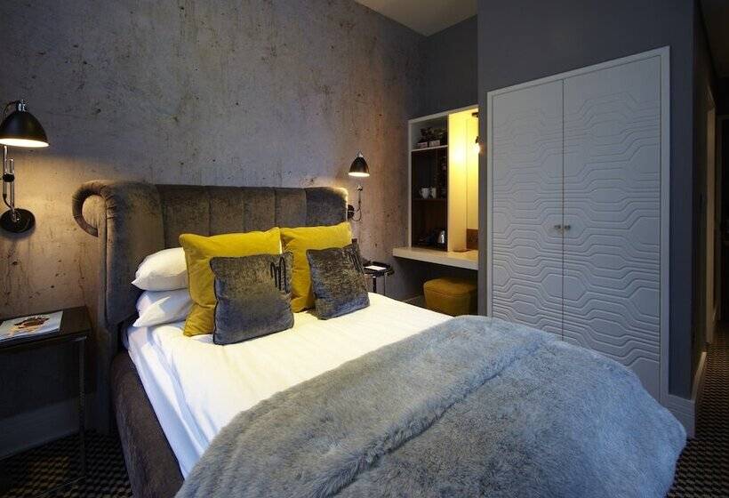 スタンダードルーム, Malmaison London