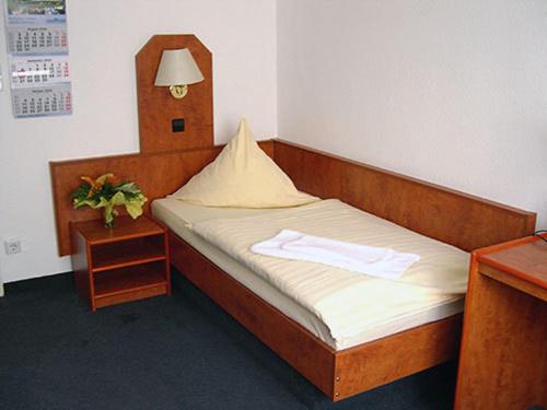 اتاق استاندارد یک نفره, Rossija