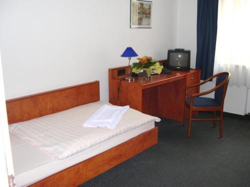 اتاق استاندارد یک نفره, Rossija