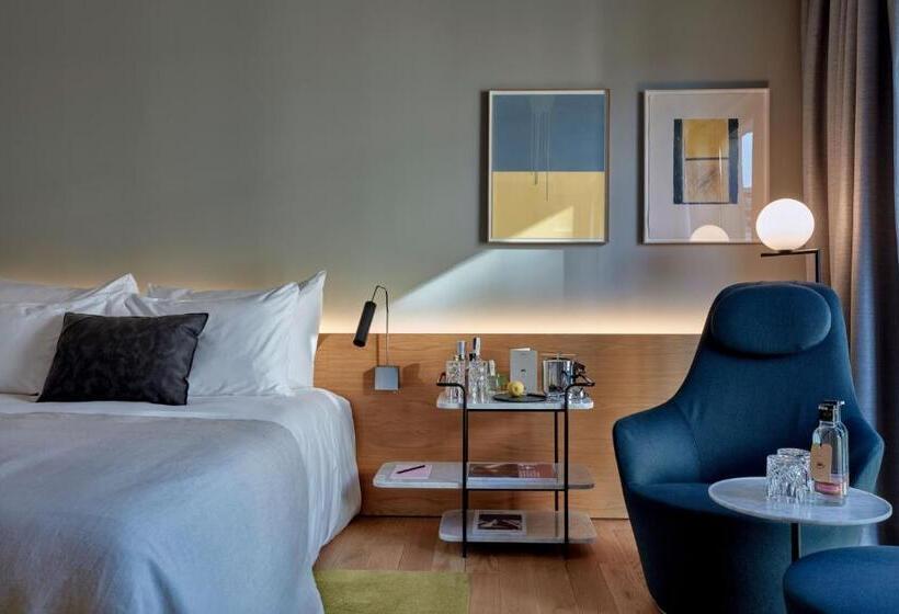 اتاق لوکس, Sir Victor Hotel, Part Of Sircle Collection