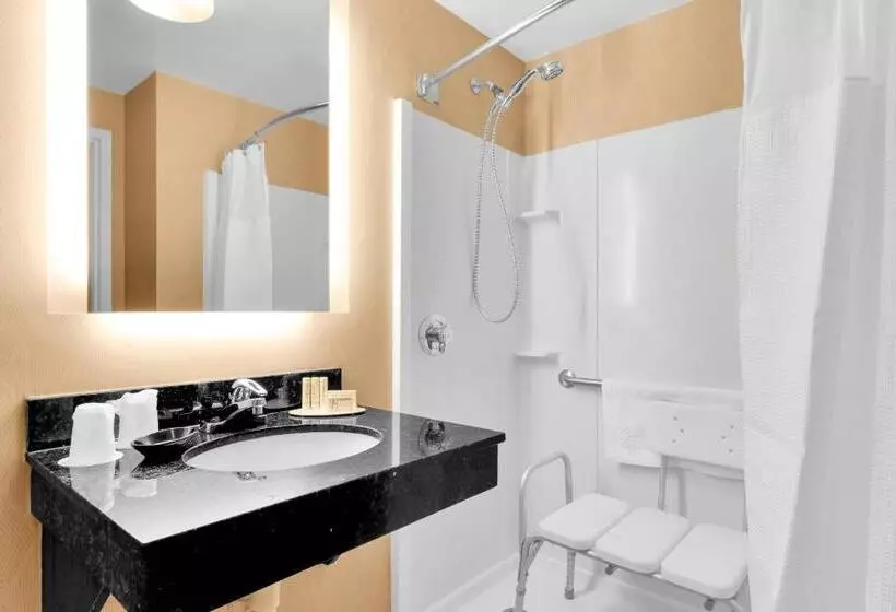 キングサイズベッドのスイートルーム, Springhill Suites By Marriott Tarrytown Westchester County