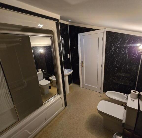 غرفة قياسية, Staindrop Lodge ,sheffield, Trademark Collection By Wyndham