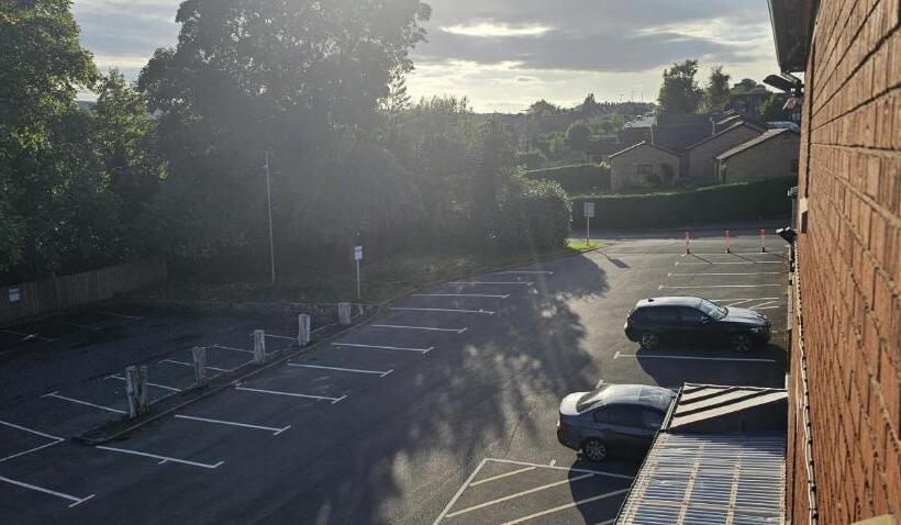 جناح سرير كينج, Staindrop Lodge ,sheffield, Trademark Collection By Wyndham