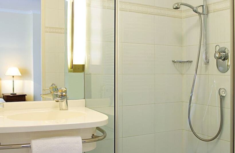 Номер Комфорт, Victor S Residenz Hotel Leipzig