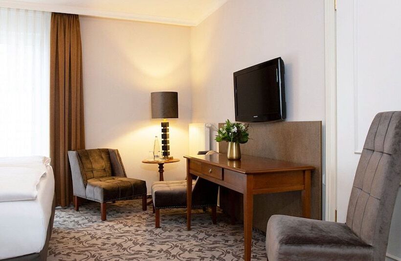 Номер Комфорт, Victor S Residenz Hotel Leipzig