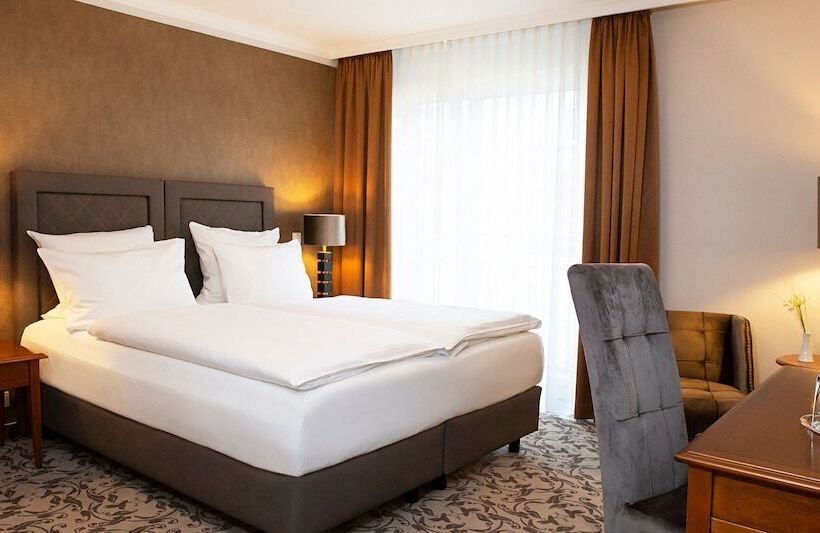 Номер Комфорт, Victor S Residenz Hotel Leipzig